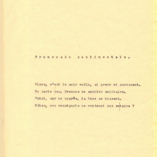 Typewritten poem collection and introductory text in French in a homemade booklet with several sheets. Handwritten emendat
