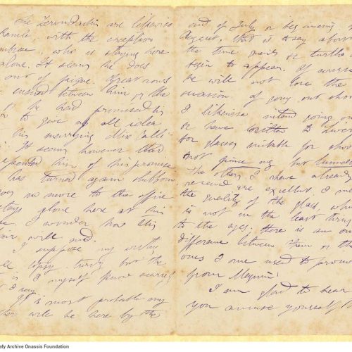 Handwritten letter by Mike Ralli to Cavafy in a bifolio, with notes on all sides. Extensive commentary on people and events r