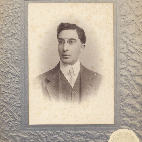 Photographic portrait of Cavafy by the photo shop of Fettel & Bernard in Alexandria, in three copies. The poet is wearing gla